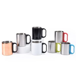 Cawan bir keluli tahan karat yang indah dengan pemegang